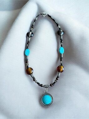 5/$25 Stunning Handcrafted Turquoise & Amber Beaded Necklace
